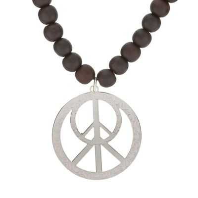 fp_det1_1220989 fp det1 1220989 Peace and love